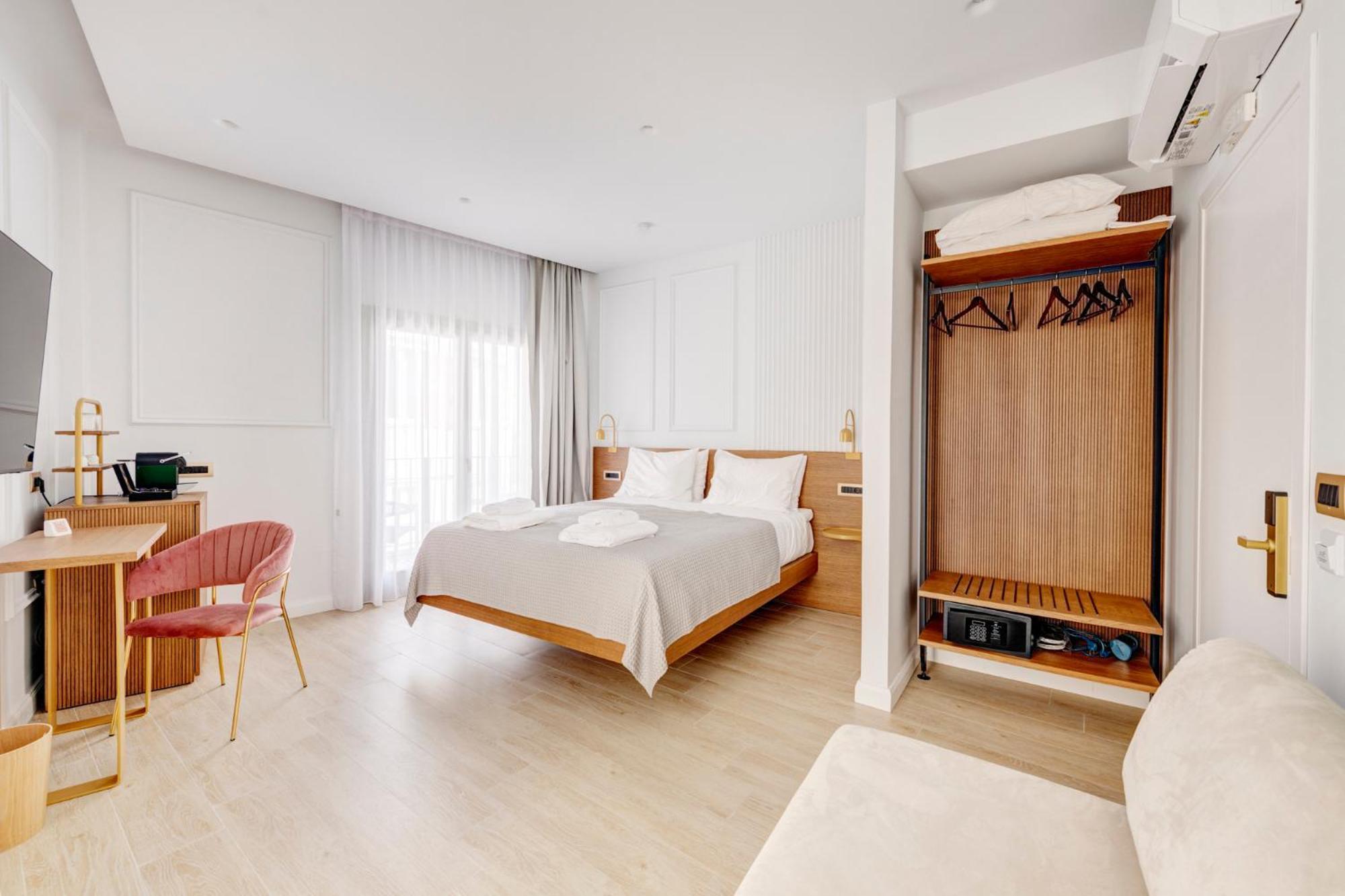Eclectic Syros Bed and Breakfast Ερμούπολη Εξωτερικό φωτογραφία