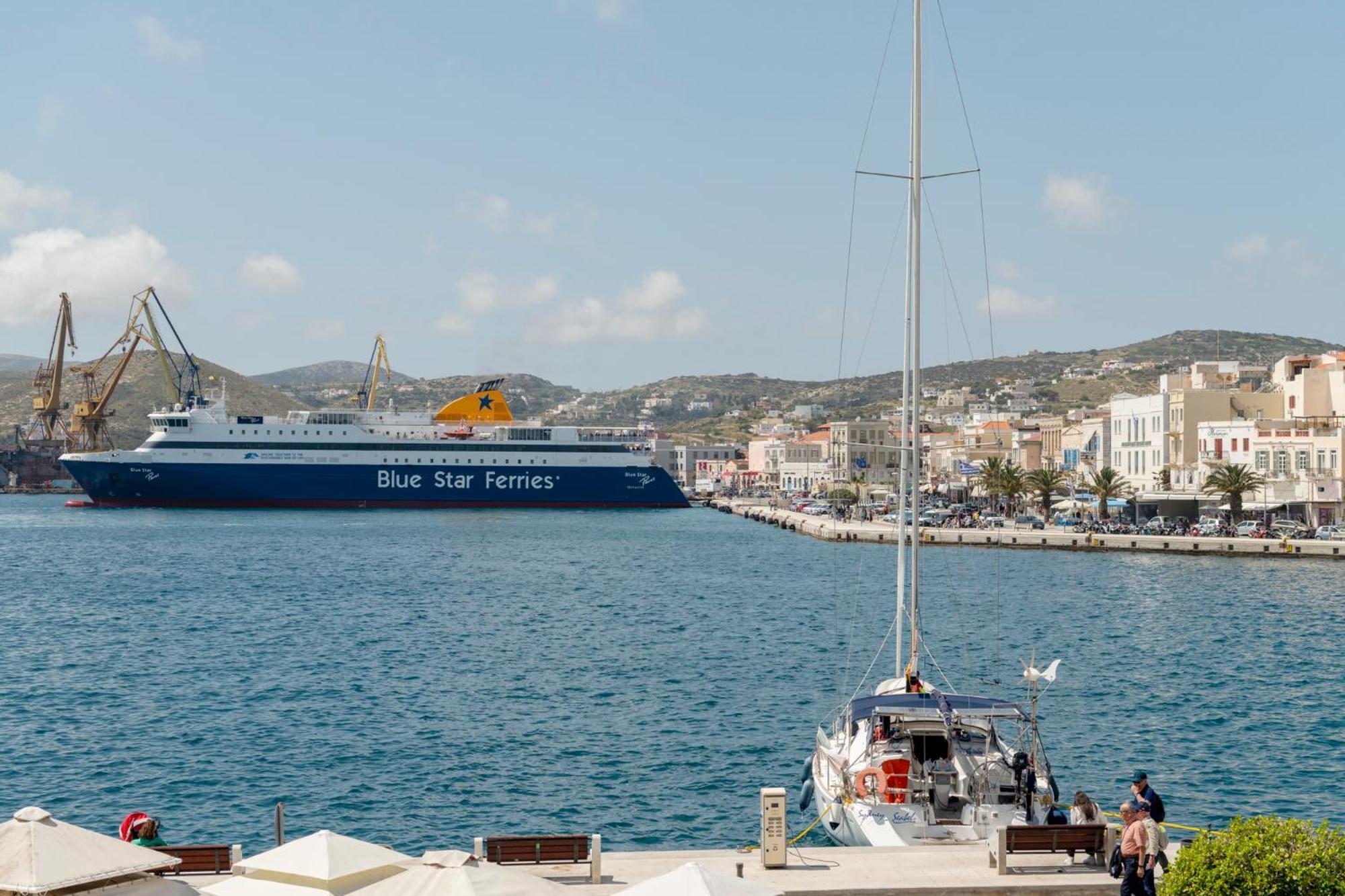 Eclectic Syros Bed and Breakfast Ερμούπολη Εξωτερικό φωτογραφία