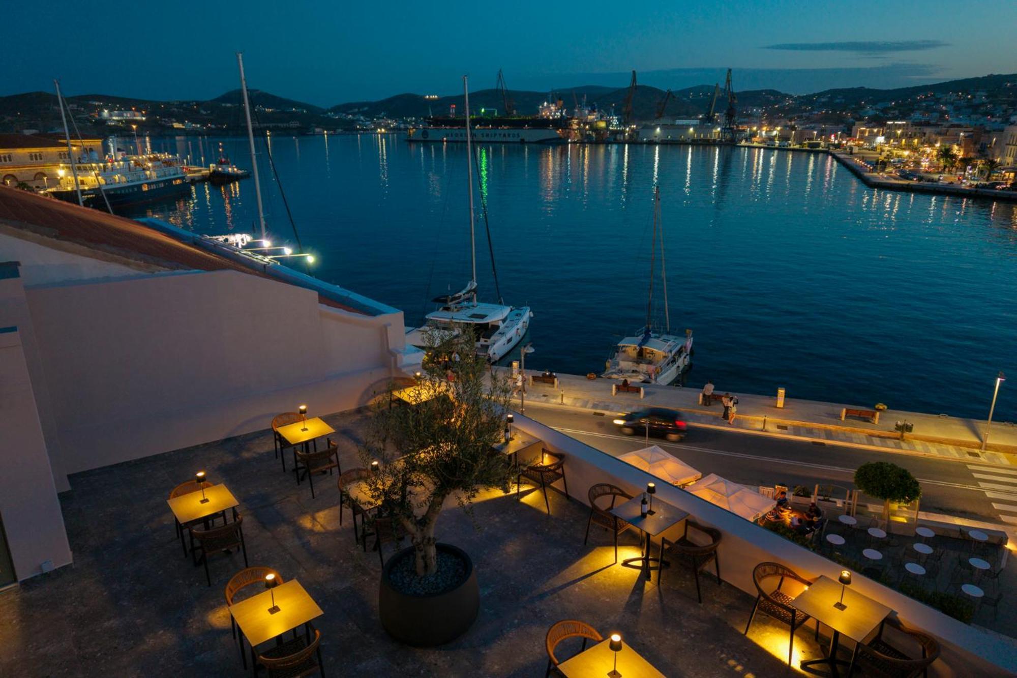 Eclectic Syros Bed and Breakfast Ερμούπολη Εξωτερικό φωτογραφία
