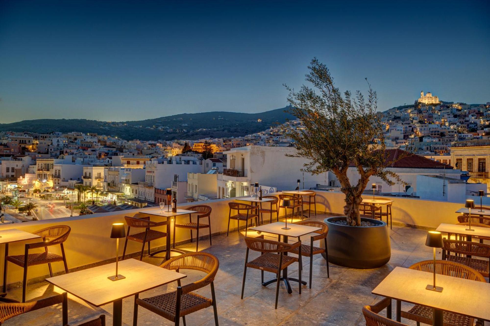Eclectic Syros Bed and Breakfast Ερμούπολη Εξωτερικό φωτογραφία
