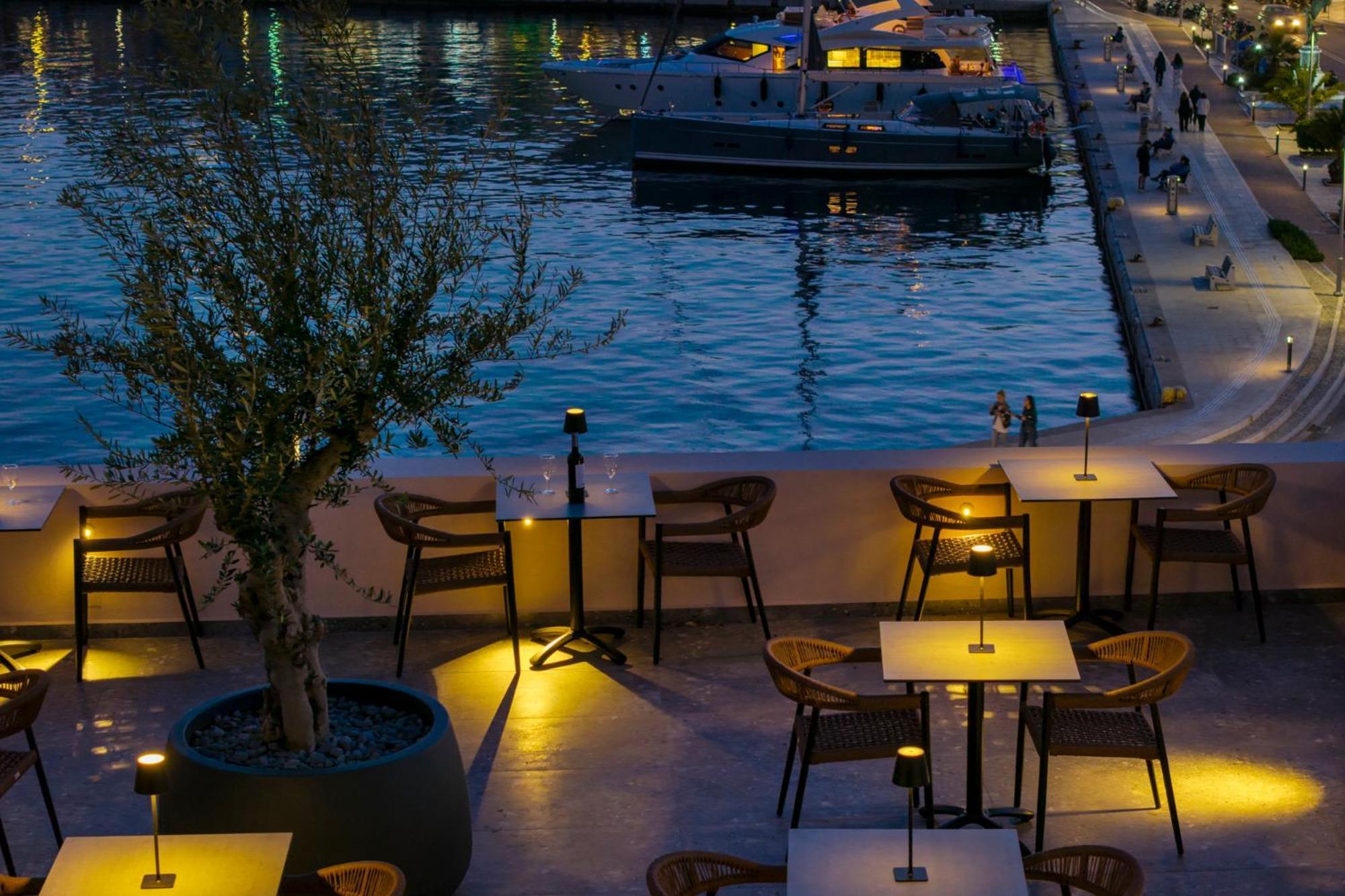 Eclectic Syros Bed and Breakfast Ερμούπολη Εξωτερικό φωτογραφία