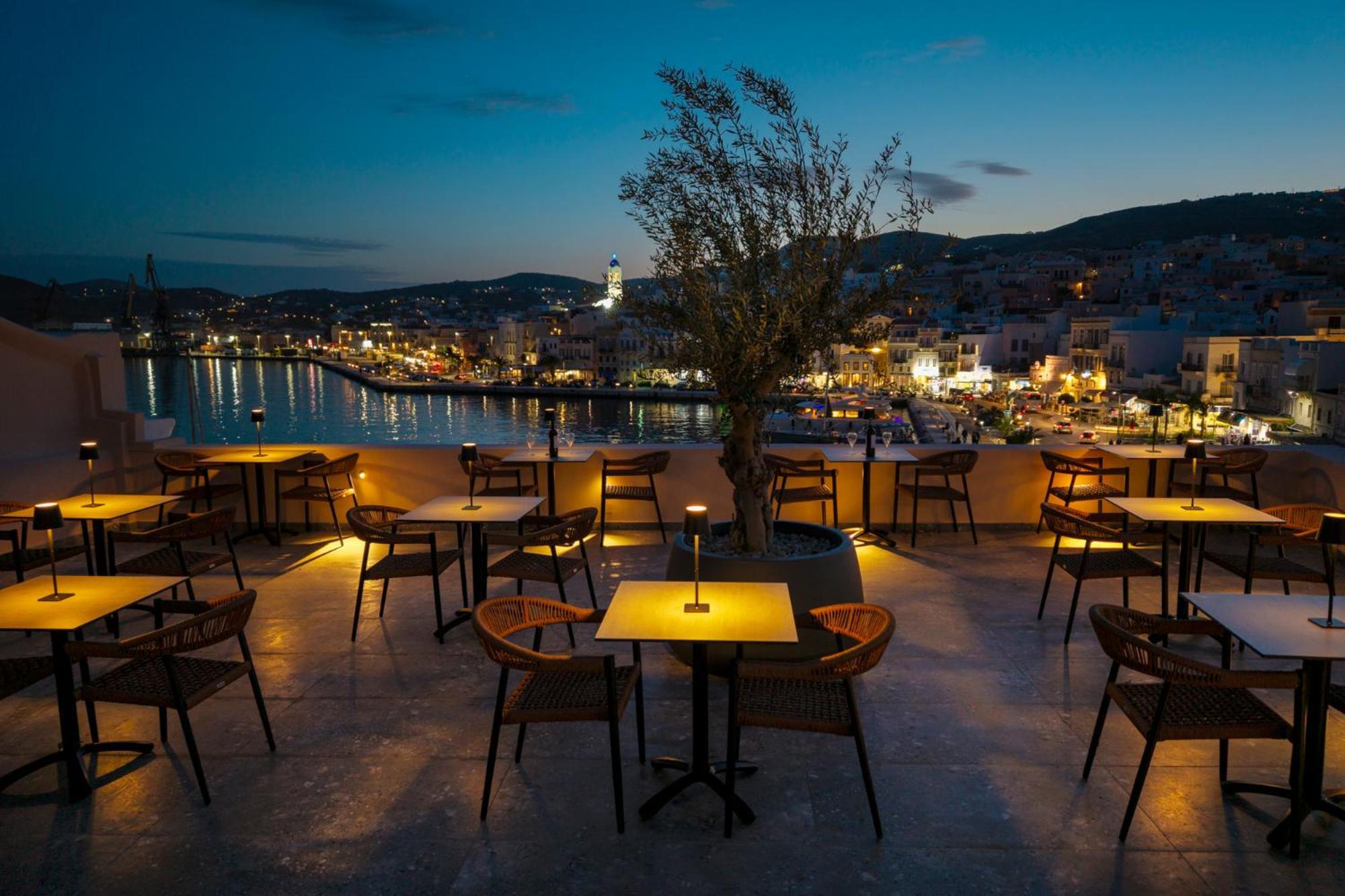 Eclectic Syros Bed and Breakfast Ερμούπολη Εξωτερικό φωτογραφία