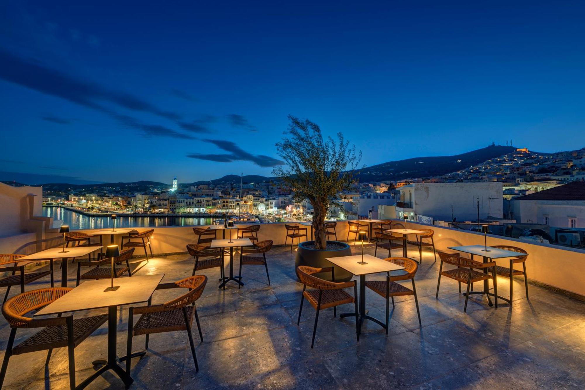 Eclectic Syros Bed and Breakfast Ερμούπολη Εξωτερικό φωτογραφία